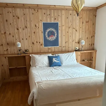 Cortina 1956 Apartment *
